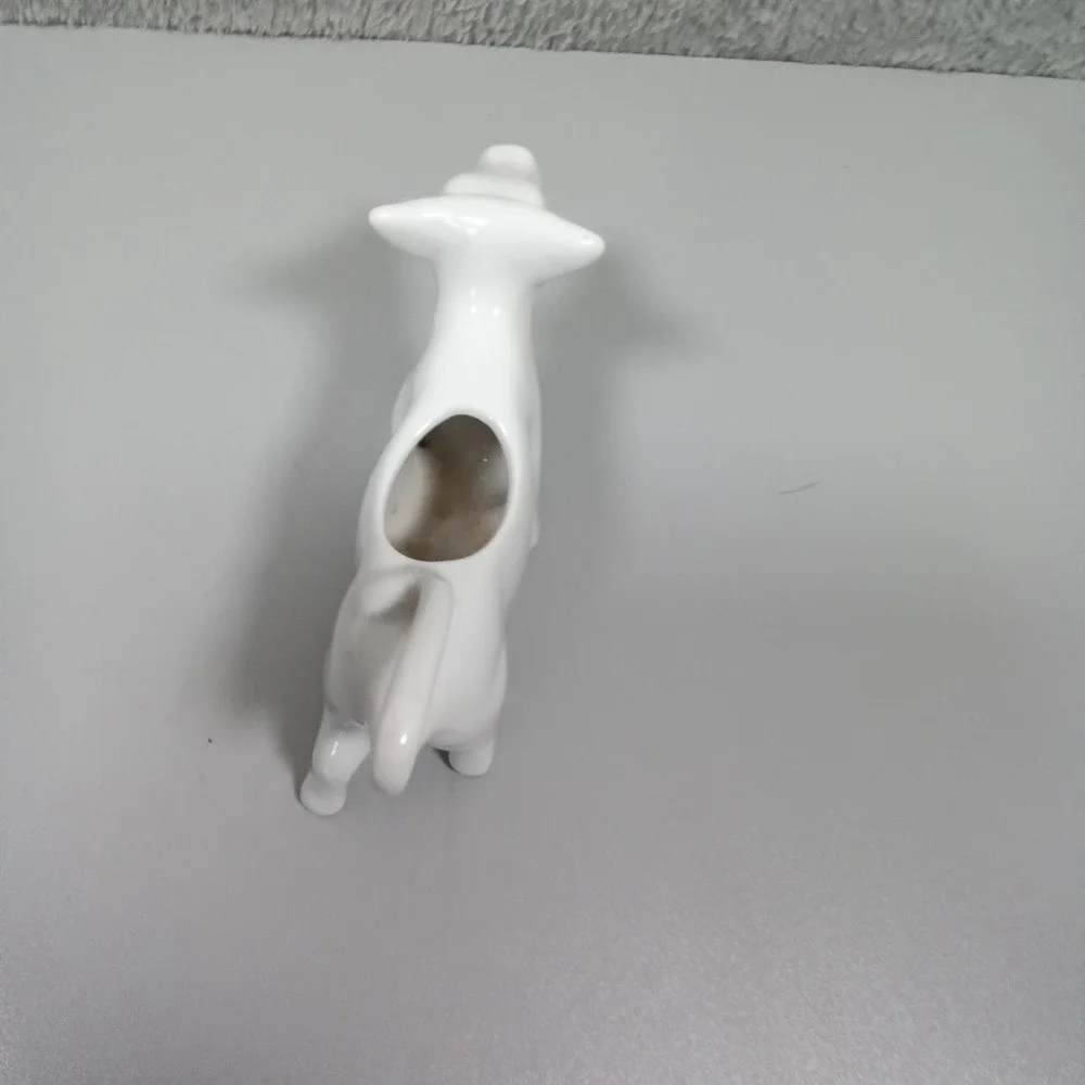 Unbranded charming white
